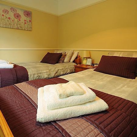 Laragh Mountain View Lodge Saggart Kültér fotó