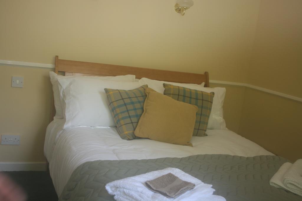 Laragh Mountain View Lodge Saggart Szoba fotó