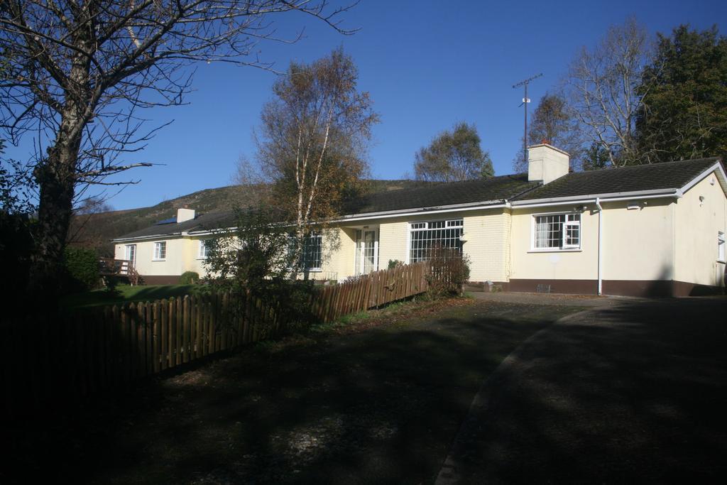 Laragh Mountain View Lodge Saggart Kültér fotó